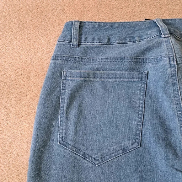 ❤️ NWT Nygard Skinny Crop Denim Size 12 Women's Slim Leg Stretch Jeans Blue - Picture 10 of 12
